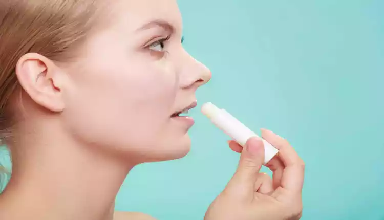 چگونگی پیشگیری از ترک لب + علت آن
